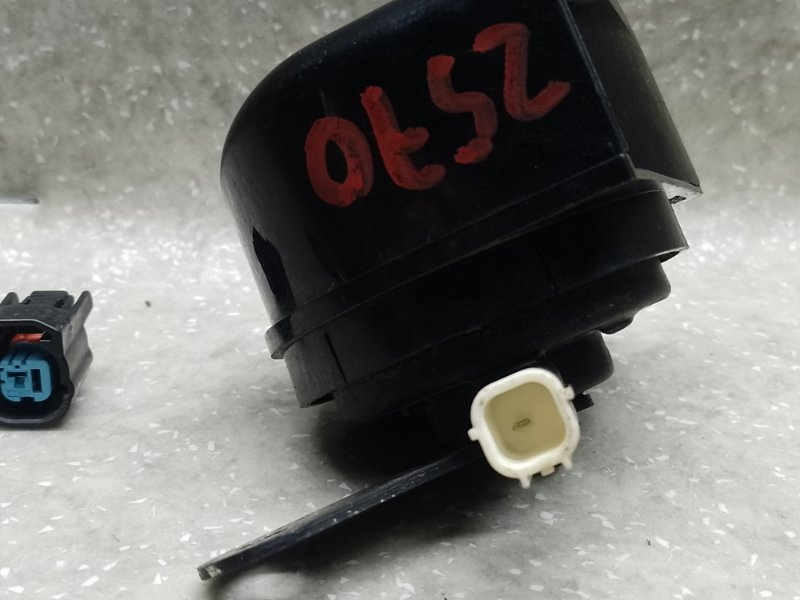 Сигнал левый HONDA ACCORD CL7 / TSX 03-08 2.4L