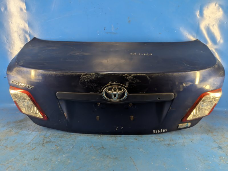 Крышка багажника TOYOTA CAMRY 40 06-11 6440106280 Б/У