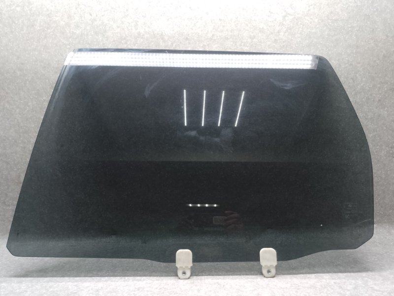 Запчасть стекло двери заднее левое MITSUBISHI OUTLANDER XL 05-13 2007 Внедорожник 3.0 5736A021 Б/У Стекло двери заднее левое MITSUBISHI OUTLANDER XL 05-13 2007 Внедорожник 3.0 5736A021 Б/У