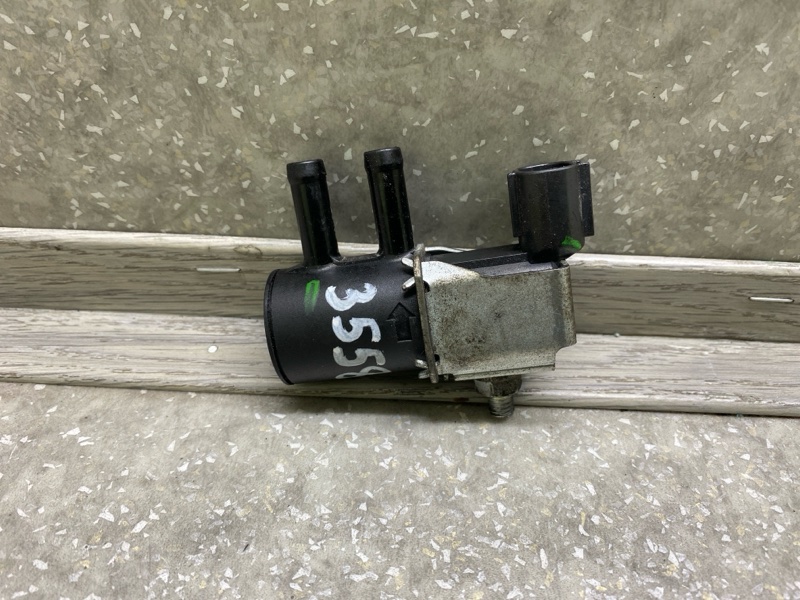 Клапан электромагнитный (вакуумный) SUBARU LEGACY 09-15 BM 2.5 EJ25 16131AA070 Б/У