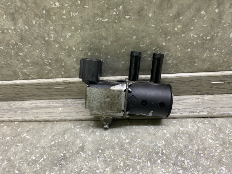 Клапан электромагнитный (вакуумный) LEGACY 09-15 BM 2.5 EJ25