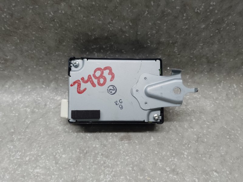 Блок управления дверей CAMRY 70 17- 2019 2.5 A25AFKS Блок управления дверей CAMRY 70 17- 2019 2.5 A25AFKS