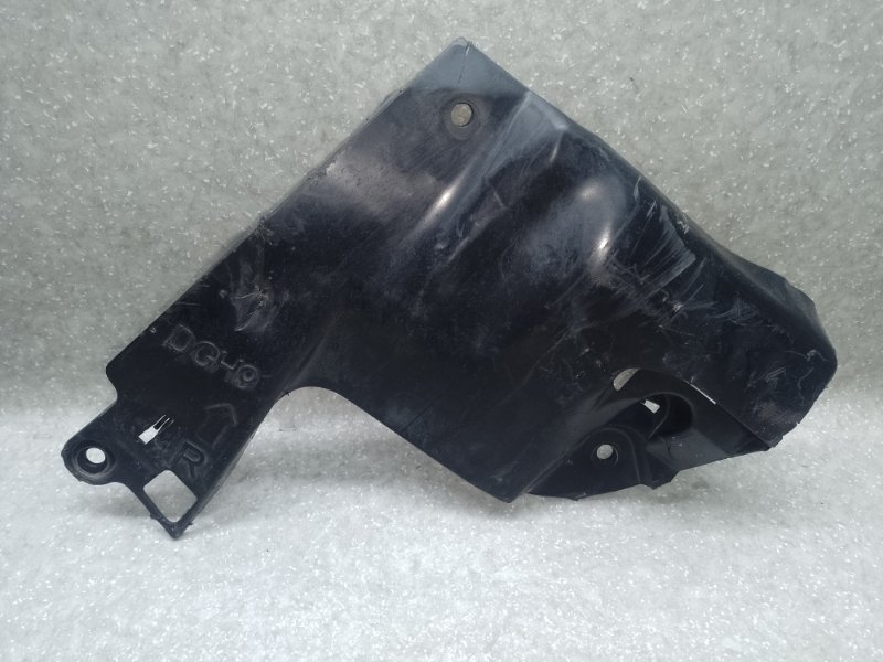 Защита днища задняя правая MAZDA CX-30 19- 2021 2.5L DGH9-28-506 Б/У