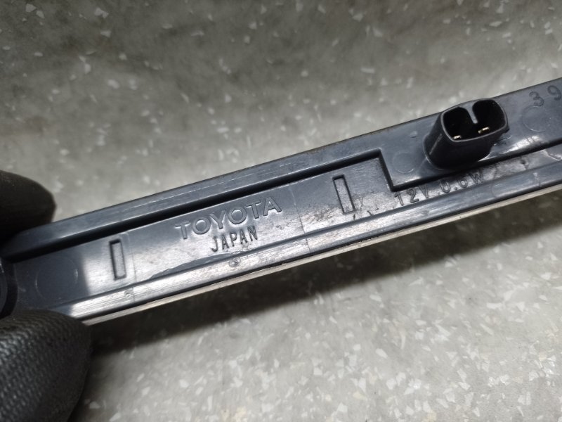 Стоп-сигнал LEXUS CT200 11-17 1.8 2ZRFXE