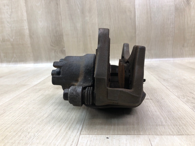 Суппорт тормозной передний правый COMPASS 06-16 2014 2.0 ECN Суппорт тормозной передний правый COMPASS 06-16 2014 2.0 ECN