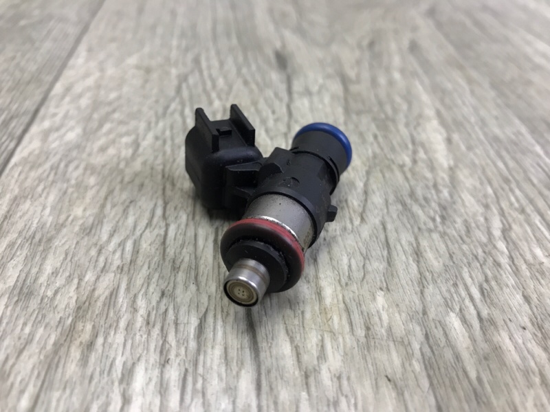 Форсунка топливная MAZDA CX-9 06-16 Внедорожник 3.7 CA CY01-13-250 Б/У