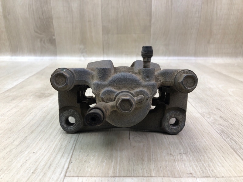 Суппорт тормозной задний правый PATHFINDER R52 12-21 2013 3.5 VQ35DE