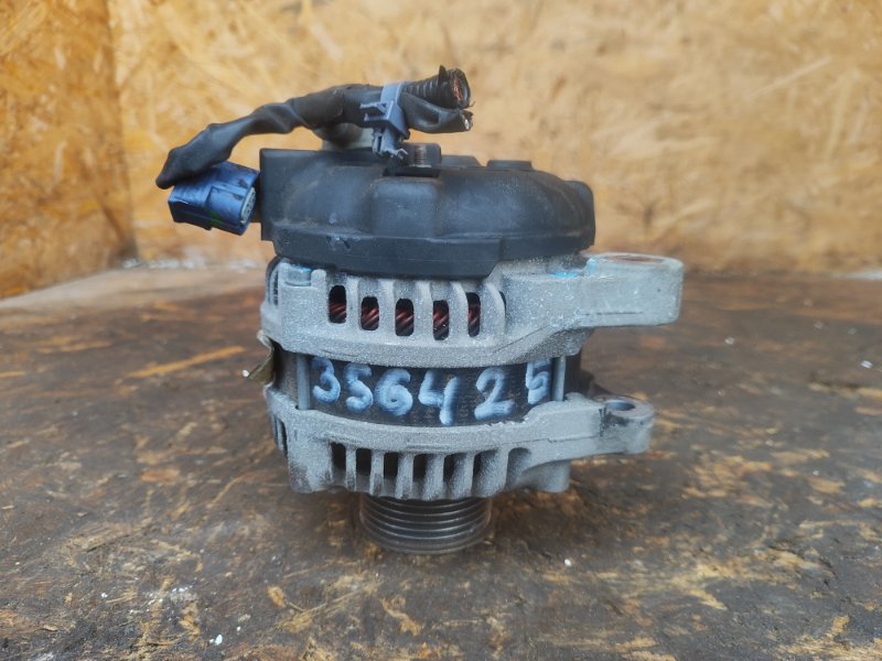 Генератор HONDA ACCORD CU8 / TSX 08-14 2009 2.4L 06311-R40-505RM Б/У