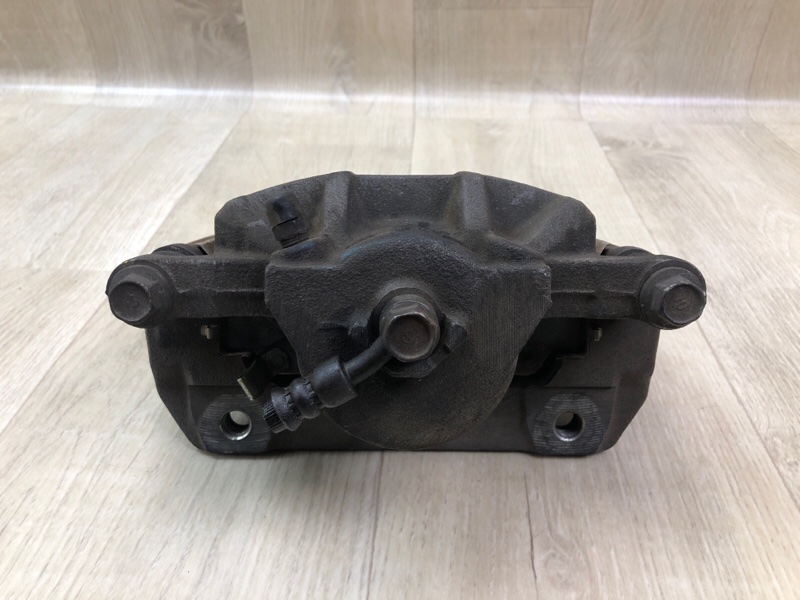 Суппорт тормозной передний левый ACCORD CU8 / TSX 08-14 2010 2.4 K24Z3