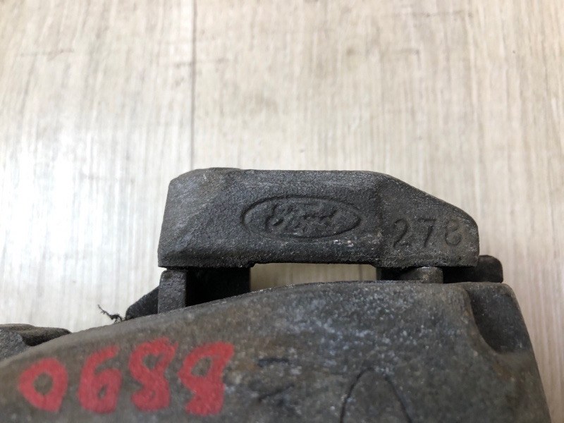 Суппорт тормозной передний правый FOCUS 10-18 2017 2.0 C20HDEX