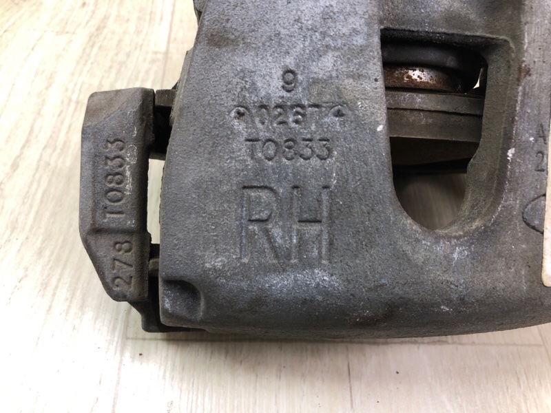 Суппорт тормозной передний правый FOCUS 10-18 2017 2.0 C20HDEX