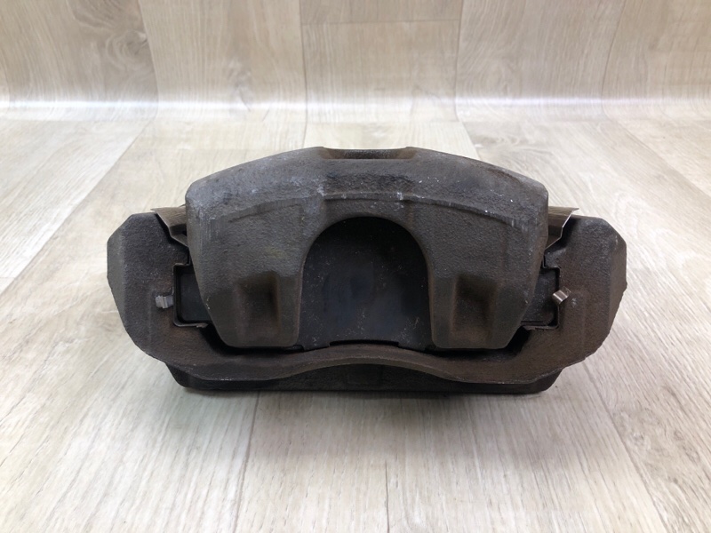 Суппорт тормозной передний правый ACCORD CU8 / TSX 08-14 2010 2.4 K24Z3