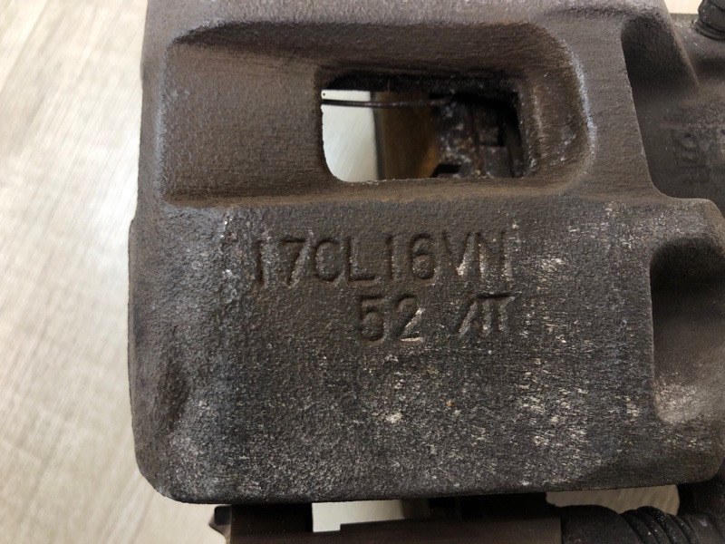 Суппорт тормозной передний правый ACCORD CU8 / TSX 08-14 2010 2.4 K24Z3