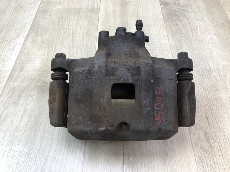 Запчасть суппорт тормозной передний левый JEEP COMPASS 06-16 2014 2.0 ECN 5191239AA Б/У Суппорт тормозной передний левый JEEP COMPASS 06-16 2014 2.0 ECN 5191239AA Б/У