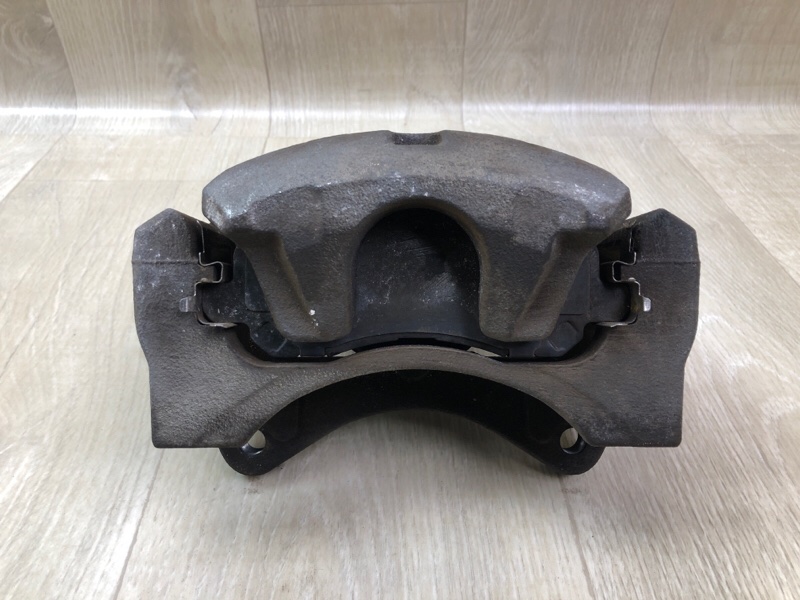 Суппорт тормозной передний правый OUTLANDER GF 12- 2013 2.4 4J12