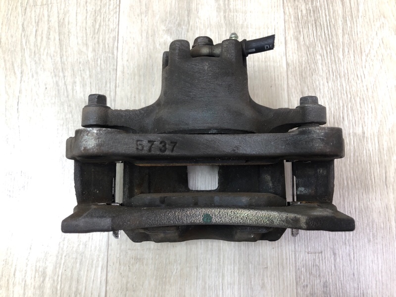 Суппорт тормозной передний правый MITSUBISHI OUTLANDER GF 12- 2.4 4J12