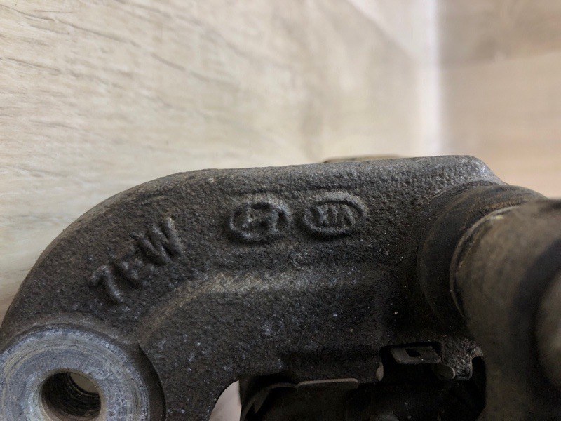 Суппорт тормозной передний правый SOUL PS 13-19 2017 ELECTRIC