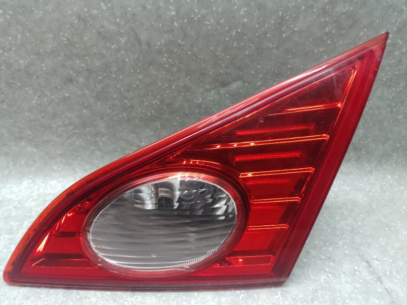 Фонарь внутренний правый NISSAN MURANO Z51 07-14 2008 3.5 VQ35DE 26540-1AA1A Б/У