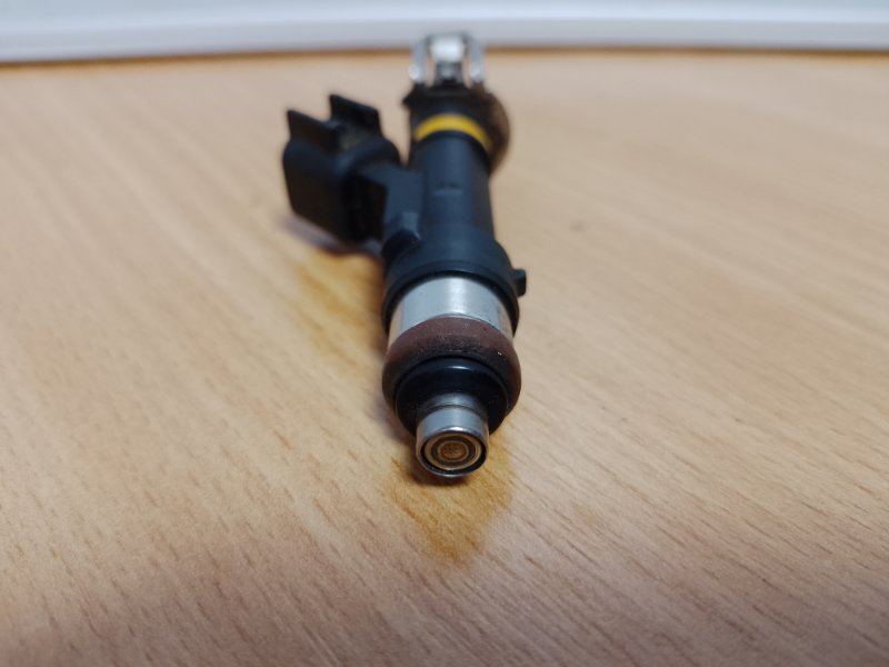Форсунка топливная MAZDA 3 BL 09-13 Форсунка топливная MAZDA 3 BL 09-13