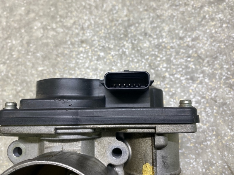 Дроссельная заслонка SUBARU FORESTER SH 07-12 2.0 EJ204