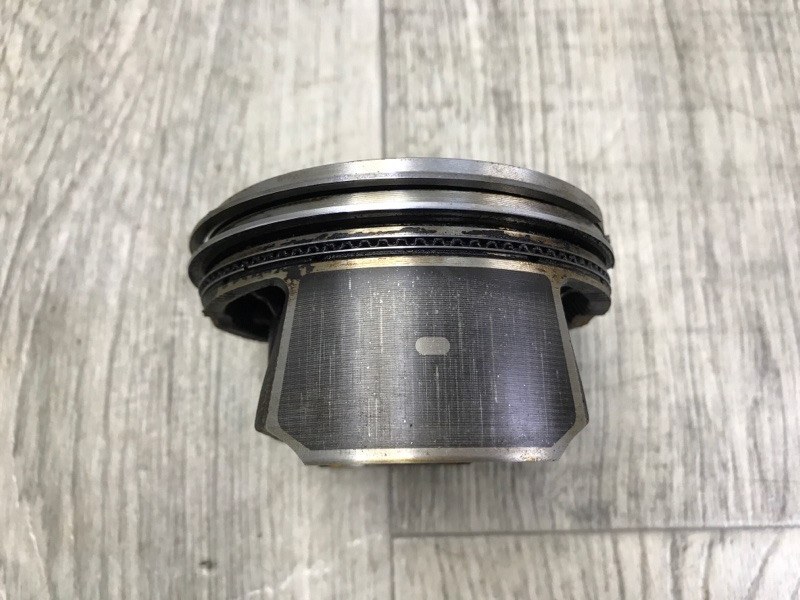 Поршень CX-9 06-16 Внедорожник 3.7 CA Поршень CX-9 06-16 Внедорожник 3.7 CA