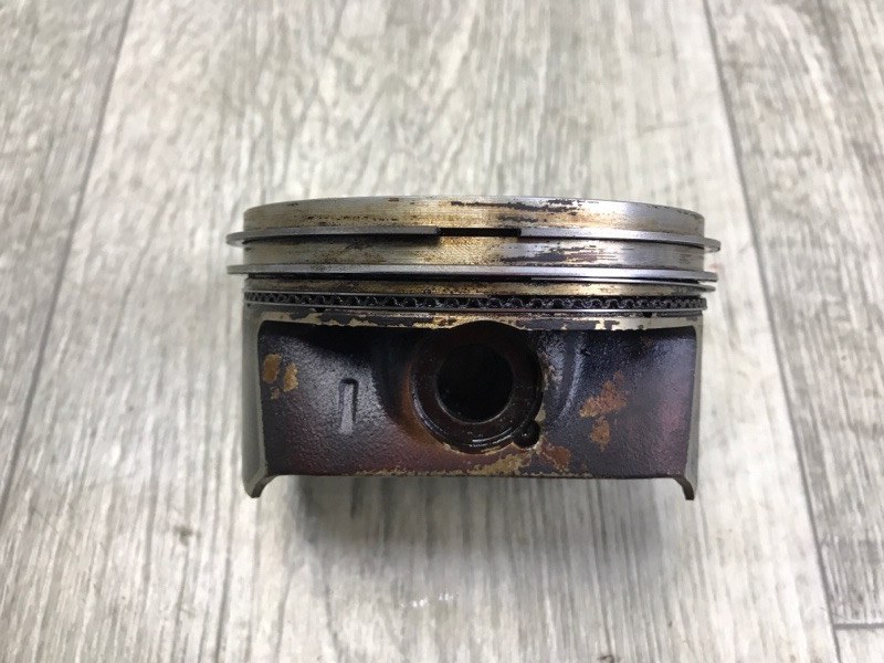 Поршень MAZDA CX-9 06-16 Внедорожник 3.7 CA Поршень MAZDA CX-9 06-16 Внедорожник 3.7 CA