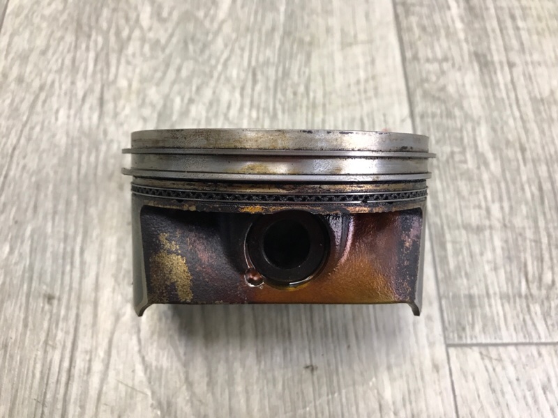 Поршень MAZDA CX-9 06-16 Внедорожник 3.7 CA Поршень MAZDA CX-9 06-16 Внедорожник 3.7 CA