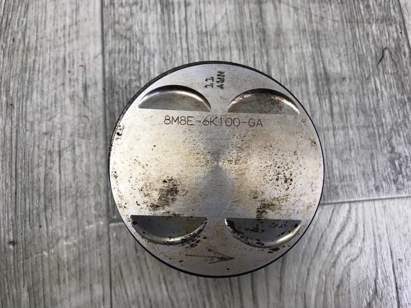 Запчасть поршень MAZDA CX-9 06-16 Внедорожник 3.7 CA 8M8E-6K100-GA Б/У Поршень MAZDA CX-9 06-16 Внедорожник 3.7 CA 8M8E-6K100-GA Б/У