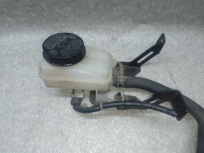 Главный тормозной цилиндр NISSAN MURANO Z51 07-14 3.5 VQ35DE