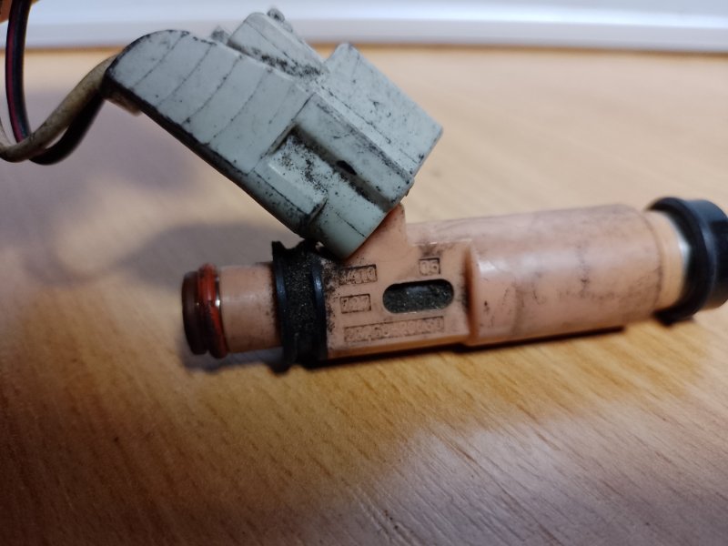 Форсунка топливная SOLARA 03-09 2008 MCV31 Кабриолет 3.3 3MZFE Форсунка топливная SOLARA 03-09 2008 MCV31 Кабриолет 3.3 3MZFE