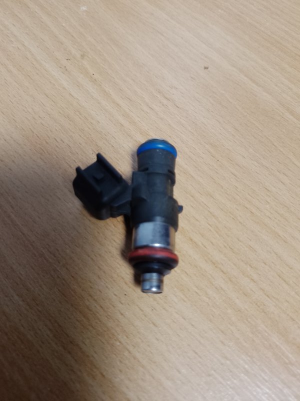 Форсунка топливная MAZDA CX-9 06-16 2012 Внедорожник 3.7 CY01-13-250 Б/У