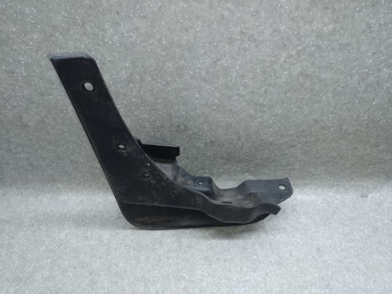 Брызговик передний правый MURANO Z51 07-14 2008 3.5 VQ35DE Брызговик передний правый MURANO Z51 07-14 2008 3.5 VQ35DE