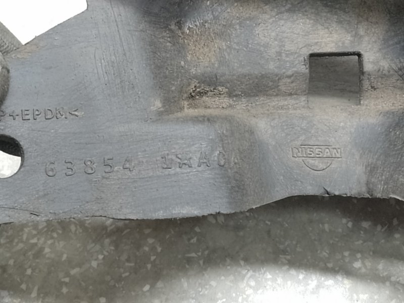 Брызговик передний правый MURANO Z51 07-14 2008 3.5 VQ35DE Брызговик передний правый MURANO Z51 07-14 2008 3.5 VQ35DE