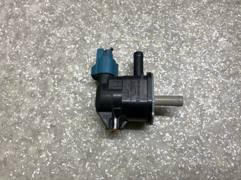 Клапан электромагнитный (вакуумный) LEGACY BN 14-18 2014 2.5 FB25B