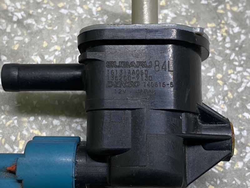 Клапан электромагнитный (вакуумный) LEGACY BN 14-18 2014 2.5 FB25B