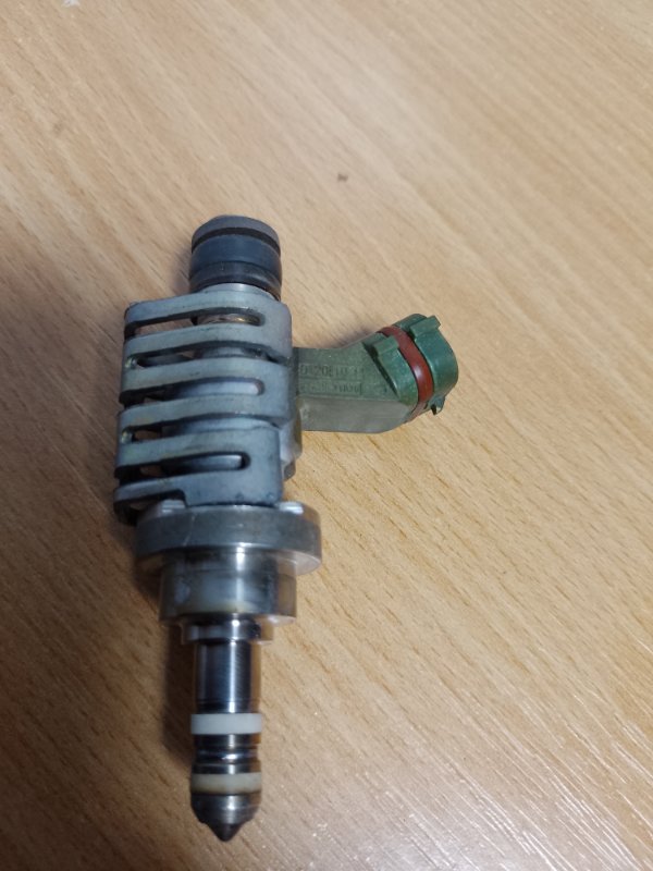 Форсунка топливная LEXUS IS250/350 05-13 23209-39057-B0 Б/У