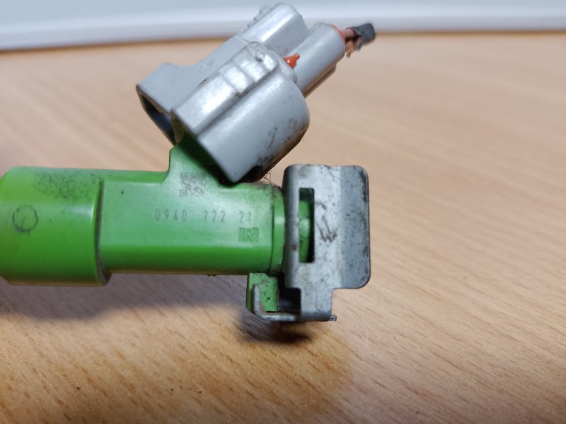 Форсунка топливная G25/G35/G37/Q40 06-14 2007 Седан 3.5 VQ35VHR Форсунка топливная G25/G35/G37/Q40 06-14 2007 Седан 3.5 VQ35VHR