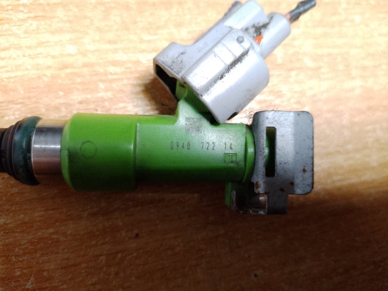 Форсунка топливная G25/G35/G37/Q40 06-14 3.5 Форсунка топливная G25/G35/G37/Q40 06-14 3.5