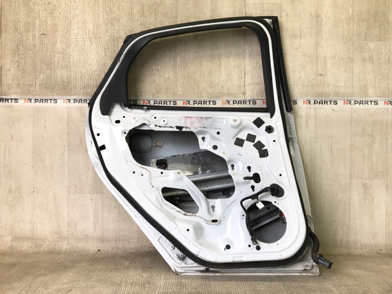 Дверь задняя левая FOCUS 10-18 2014 2.0 C20HDEX