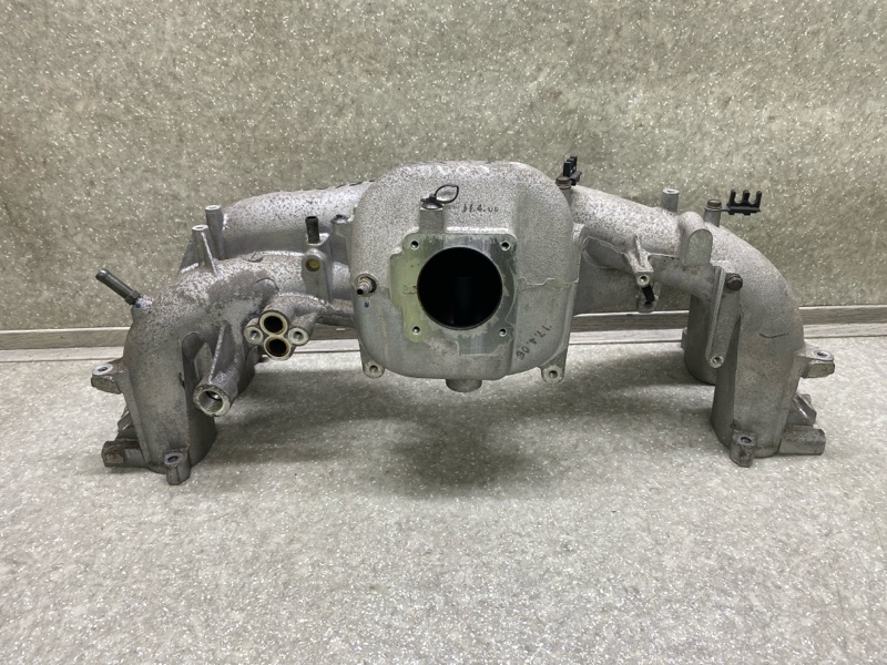 Коллектор впускной FORESTER SG 02-07 2005 2.5 EJ253