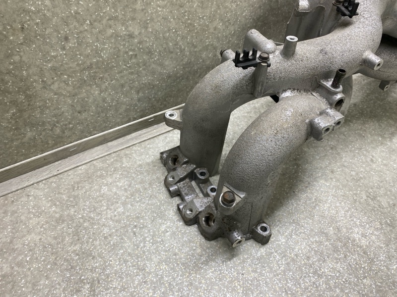 Коллектор впускной SUBARU FORESTER SG 02-07 2.5 EJ253