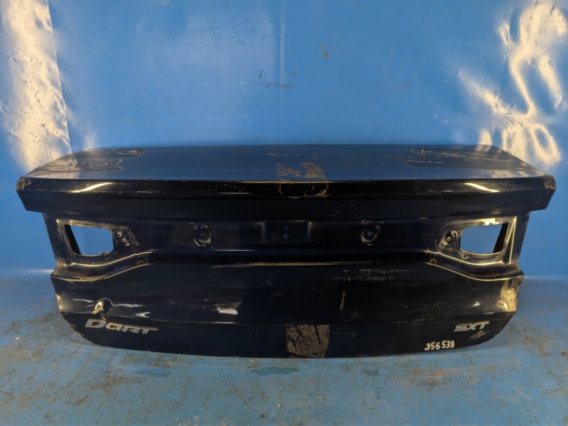 Запчасть крышка багажника DODGE DART 12-16 68141696AB Б/У Крышка багажника DODGE DART 12-16 68141696AB Б/У