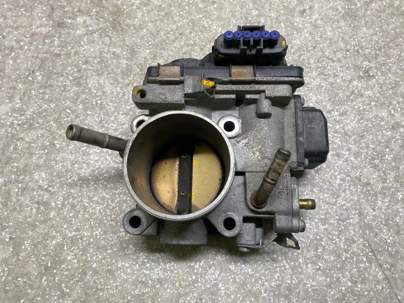 Запчасть дроссельная заслонка HONDA ACCORD CL7 / TSX 03-08 2.4 K24A3 16400-RBB-J02 Б/У Дроссельная заслонка HONDA ACCORD CL7 / TSX 03-08 2.4 K24A3 16400-RBB-J02 Б/У