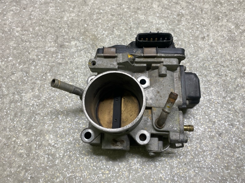 Дроссельная заслонка ACCORD CL7 / TSX 03-08 2.4 K24A3 Дроссельная заслонка ACCORD CL7 / TSX 03-08 2.4 K24A3