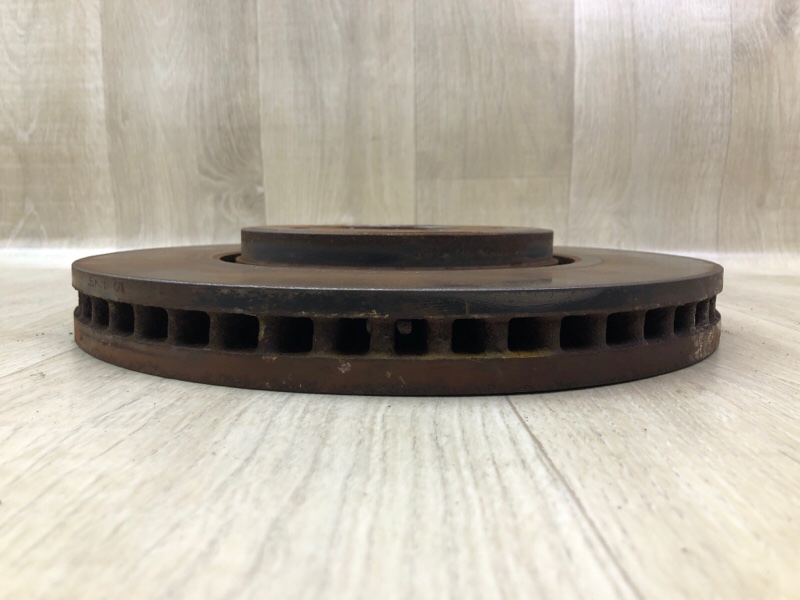 Тормозной диск передний FX S50 03-08 2006 VK45DE