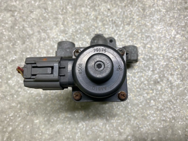 Клапан EGR LEGACY BN 14-18 2014 2.5 FB25B