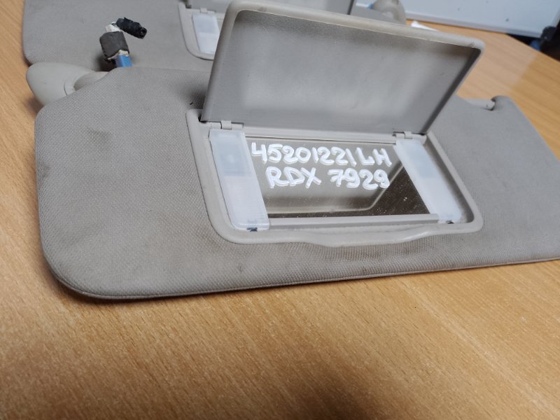 Козырек солнцезащитный RDX 12-19 2013 Внедорожник 3.5 Козырек солнцезащитный RDX 12-19 2013 Внедорожник 3.5