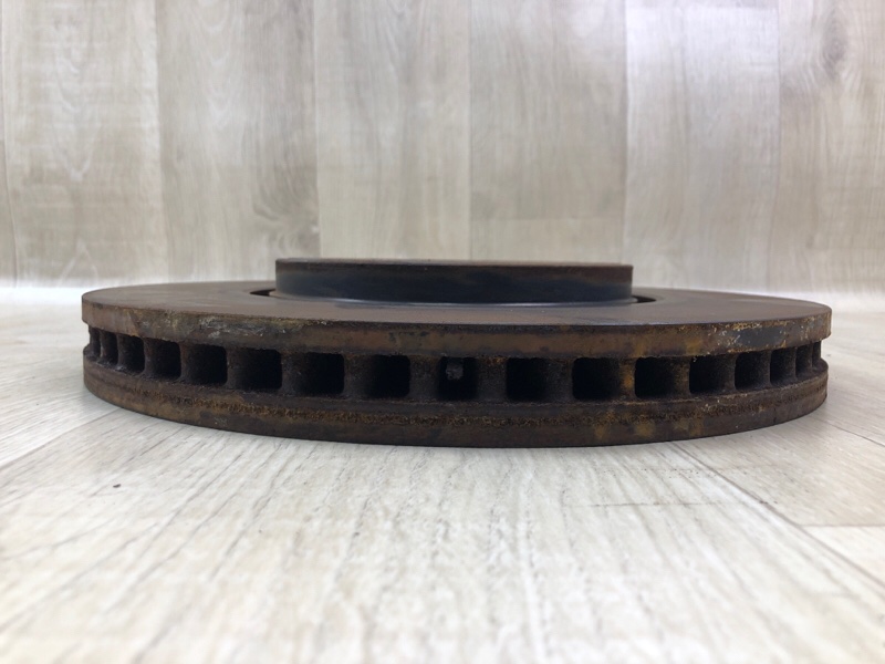 Тормозной диск передний FX S50 03-08 2006 VK45DE