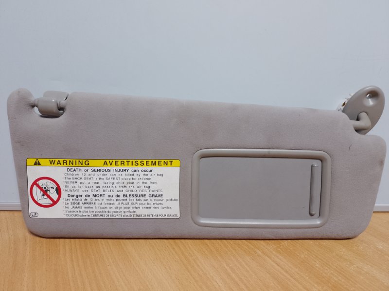 Козырек солнцезащитный правый GS350 GS300 05-11