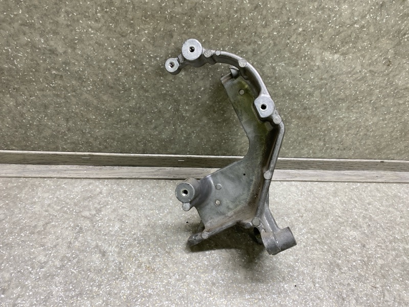 Кронштейн генератора SUBARU FORESTER SH 07-12 2.0 EJ204 14896AA150 Б/У